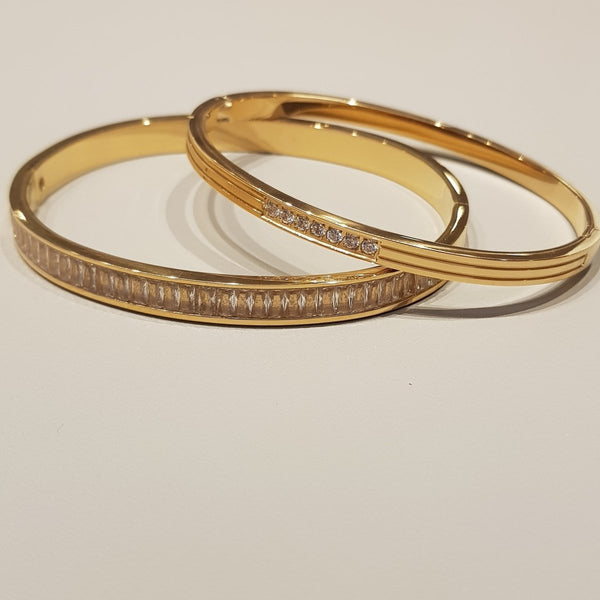 Gold - plated bangle with Zirconias - MCA Design by Maria